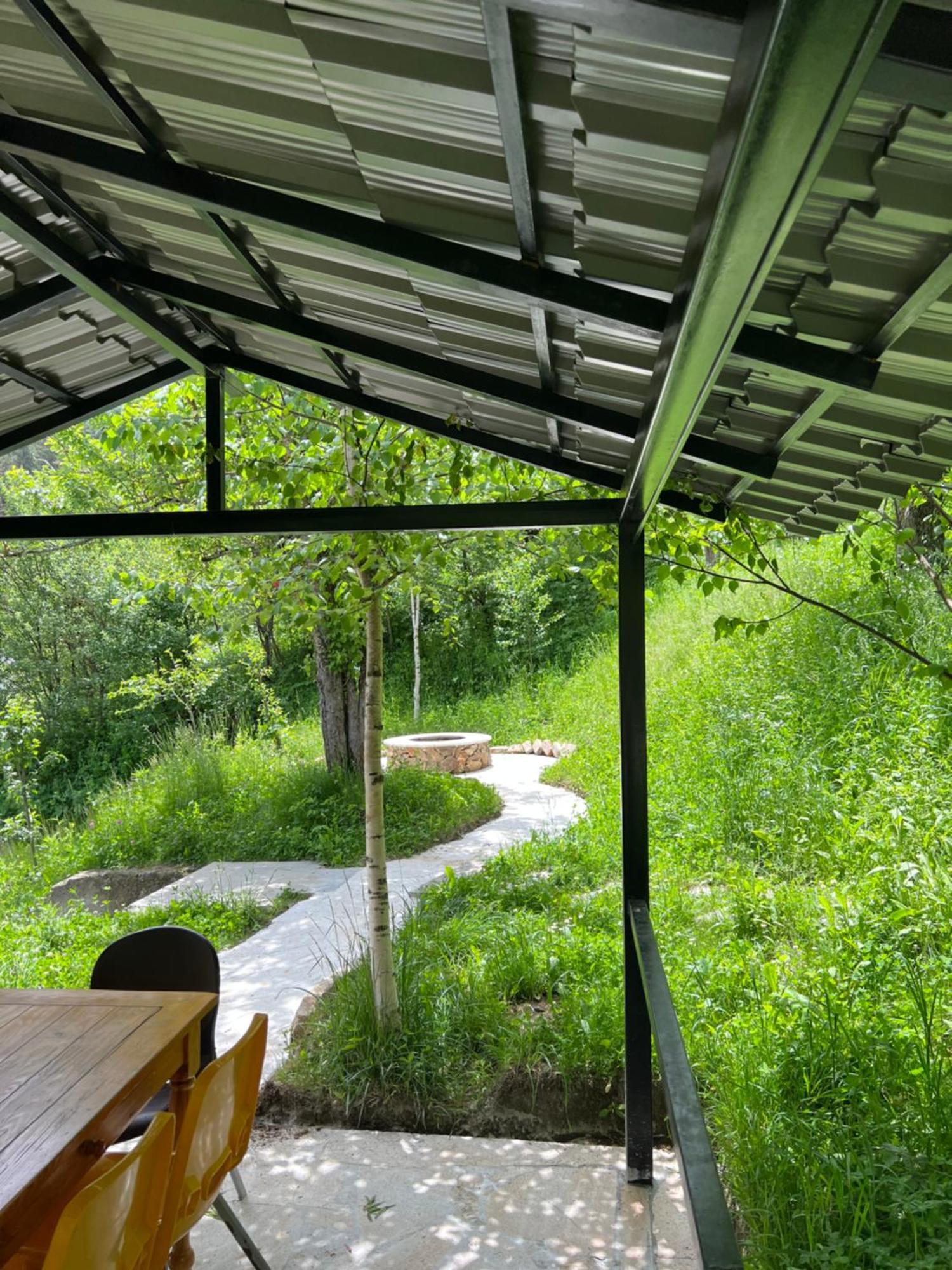 Vila Dilijan Duplex Exteriér fotografie